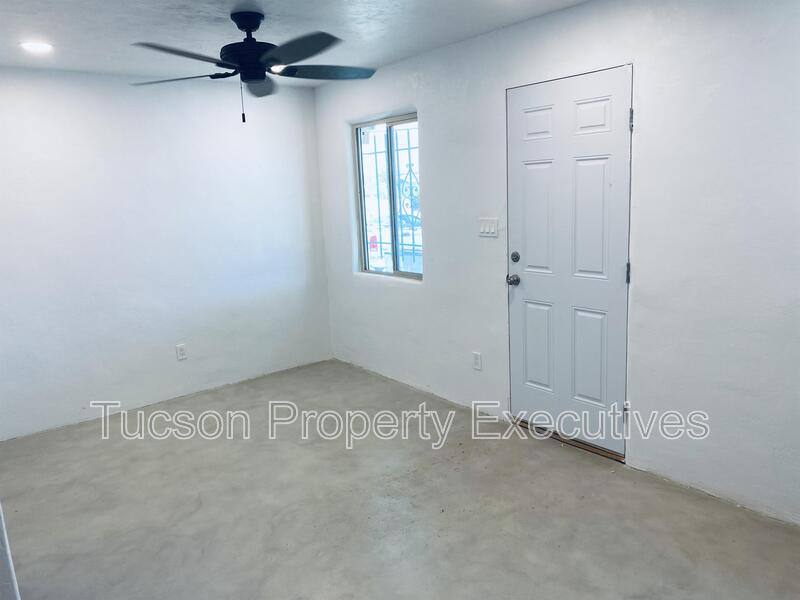 Apartment for rent at 124 E Jacinto St #3, Tucson, AZ 85705