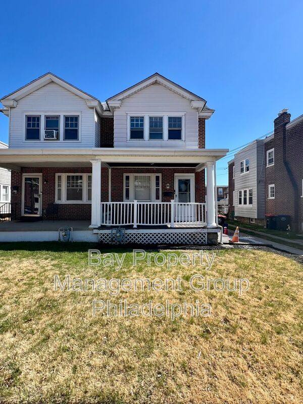 Townhouse for rent at 25 W Parkway Ave, Chester, PA 19013