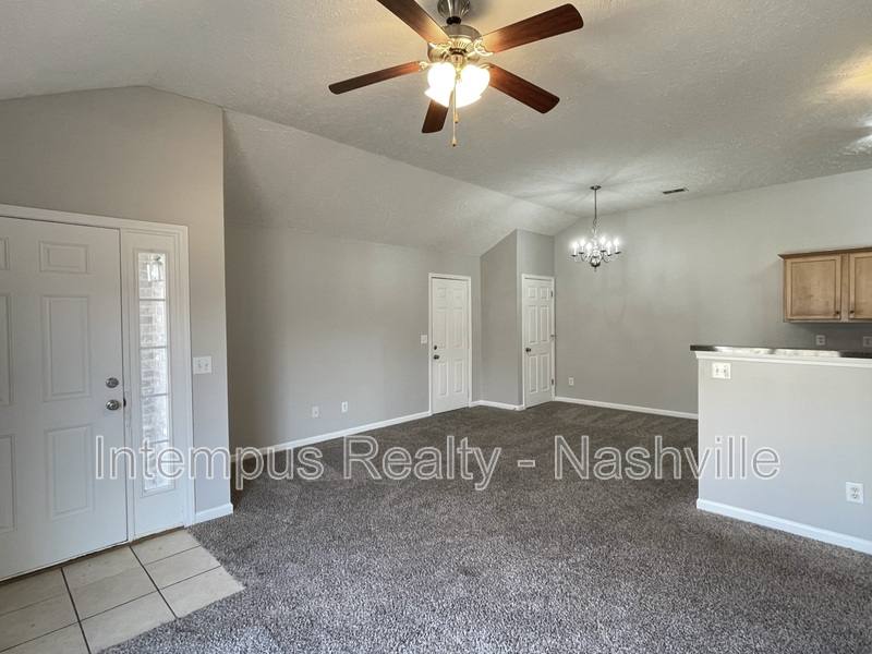 House for rent at 553 Rose Cottage Circle, Gallatin, TN 37066