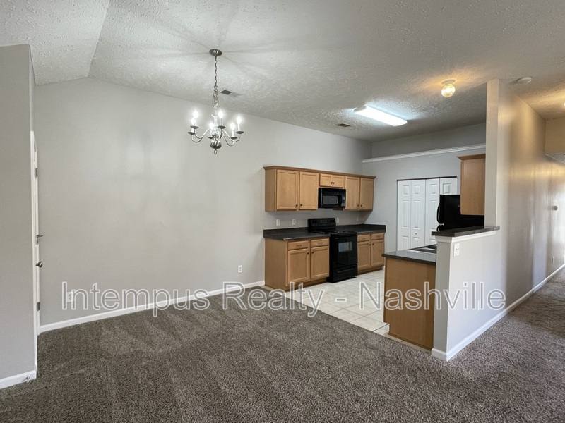 House for rent at 553 Rose Cottage Circle, Gallatin, TN 37066