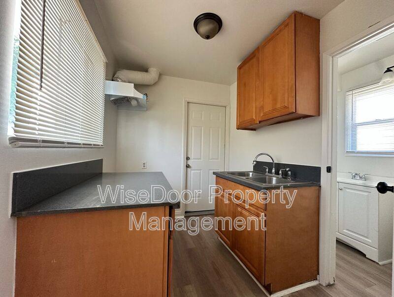 Apartment for rent at 12539 Adler Dr #3, Whittier, CA 90606