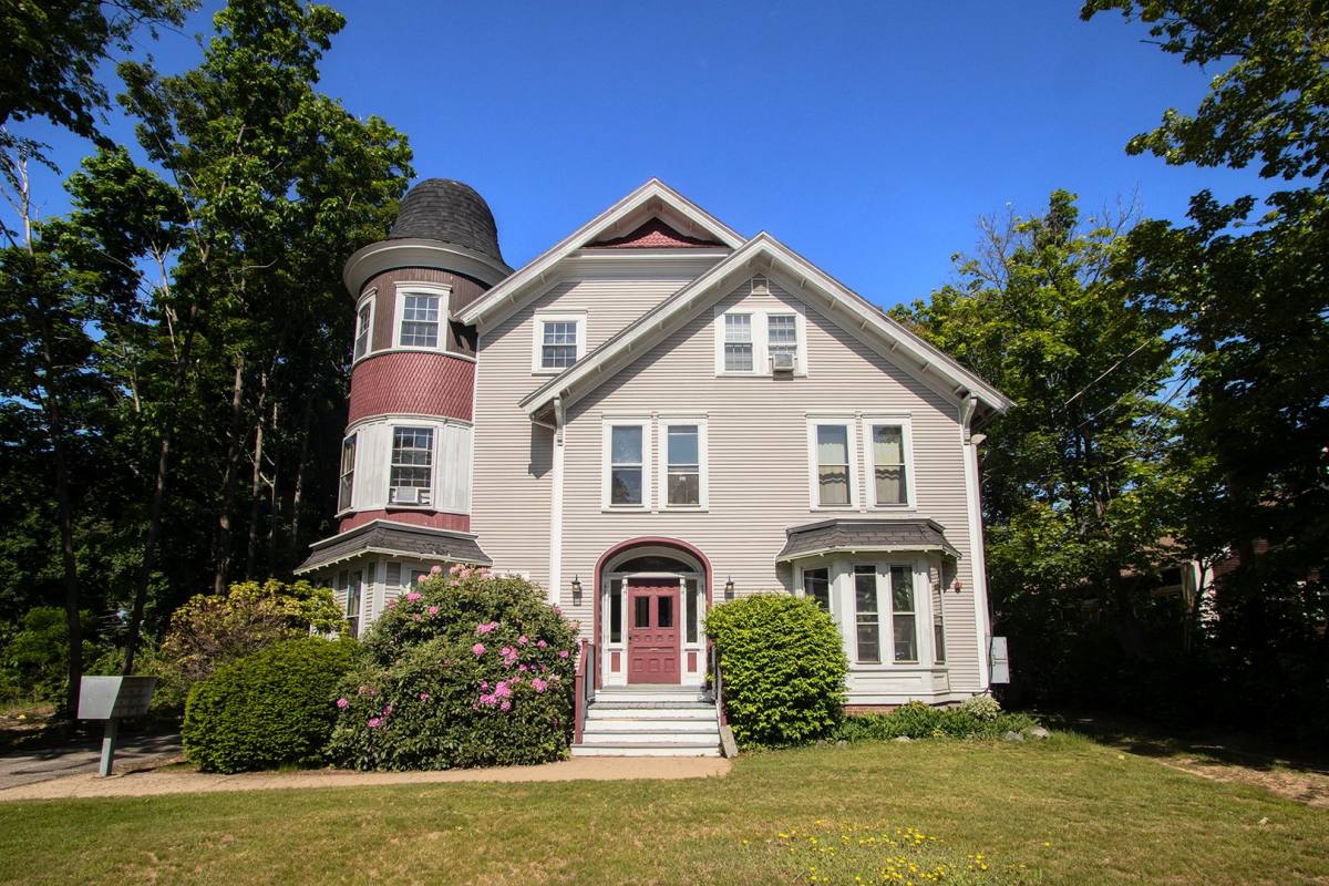 Apartment for rent at 728 Central Ave, Dover, NH 03820