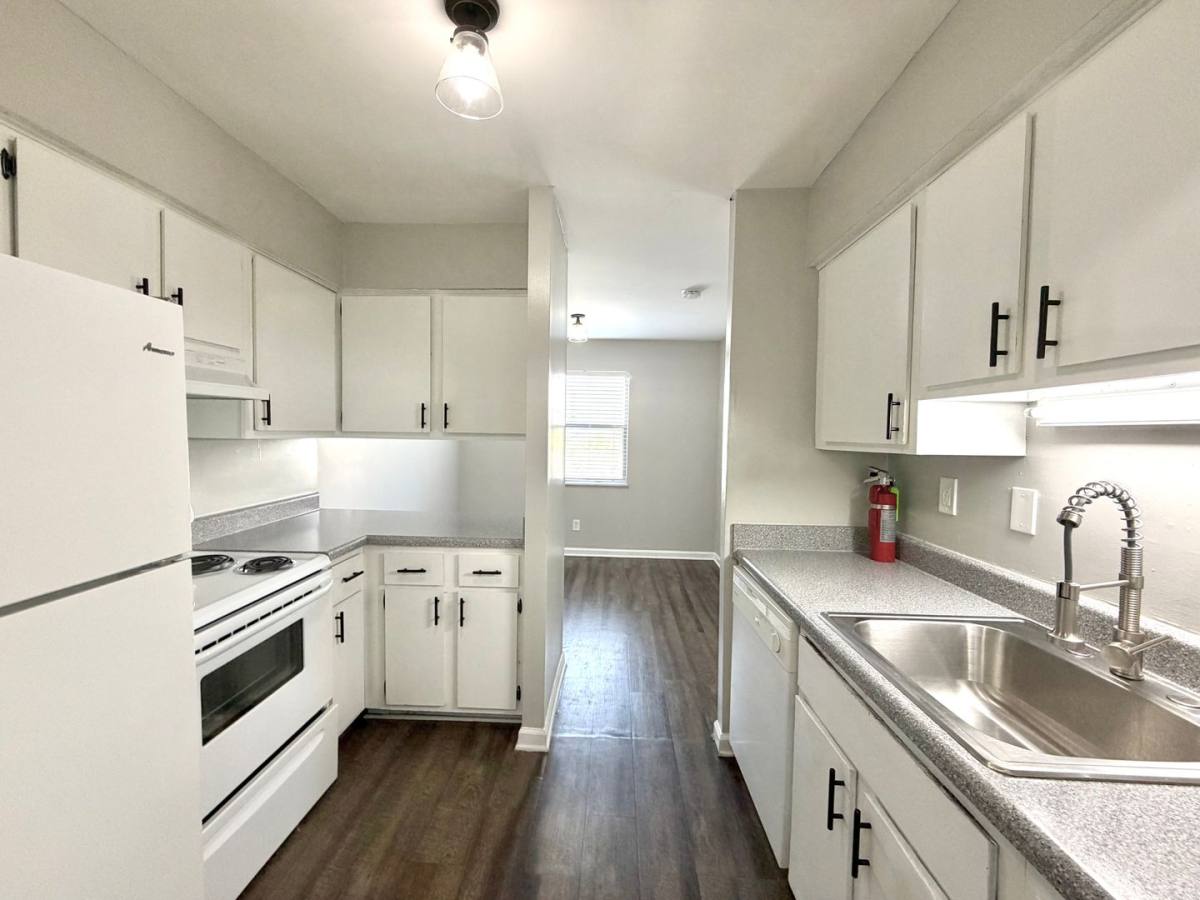 Apartment for rent at 136 Jack Miller Blvd, Clarksville, TN 37042