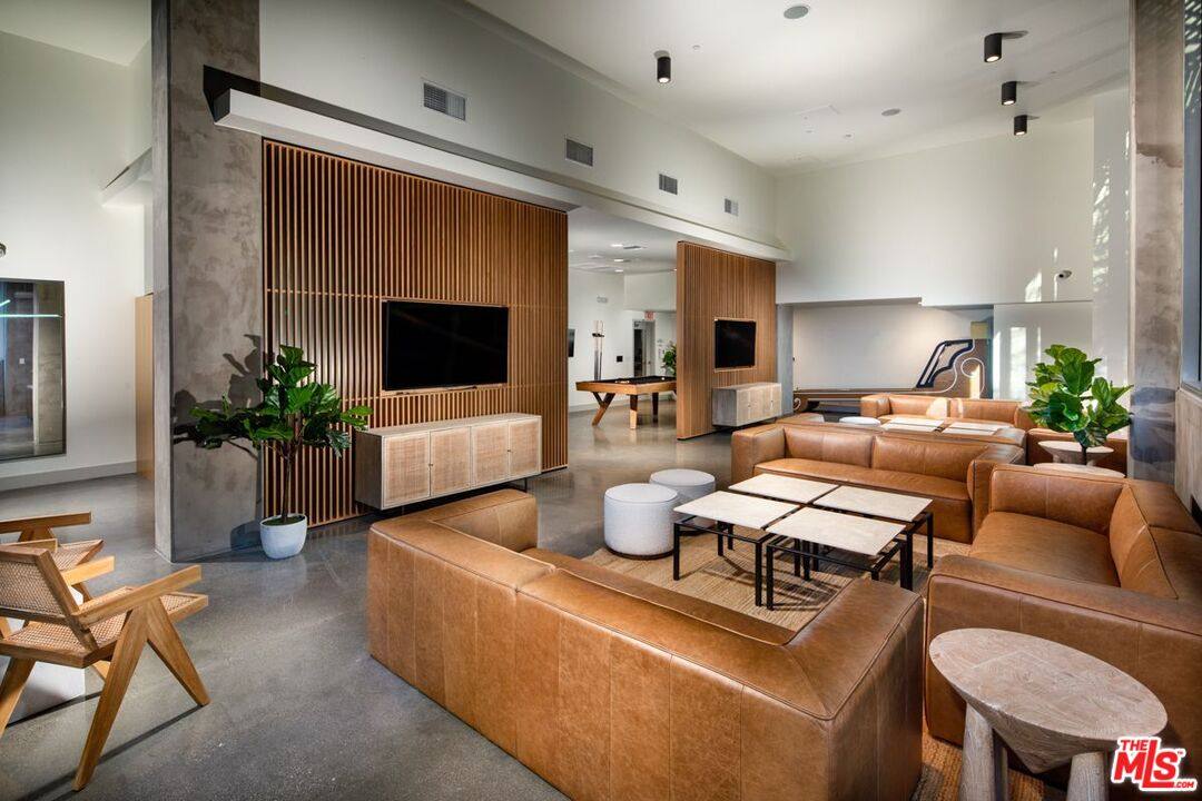 Apartment for rent at 1120 W 6th St, Los Angeles, CA 90017