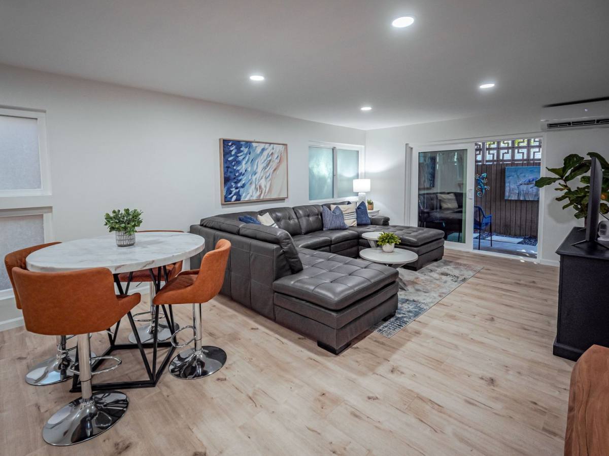 House for rent at 2600 Torrey Pines Rd, La Jolla, CA 92037