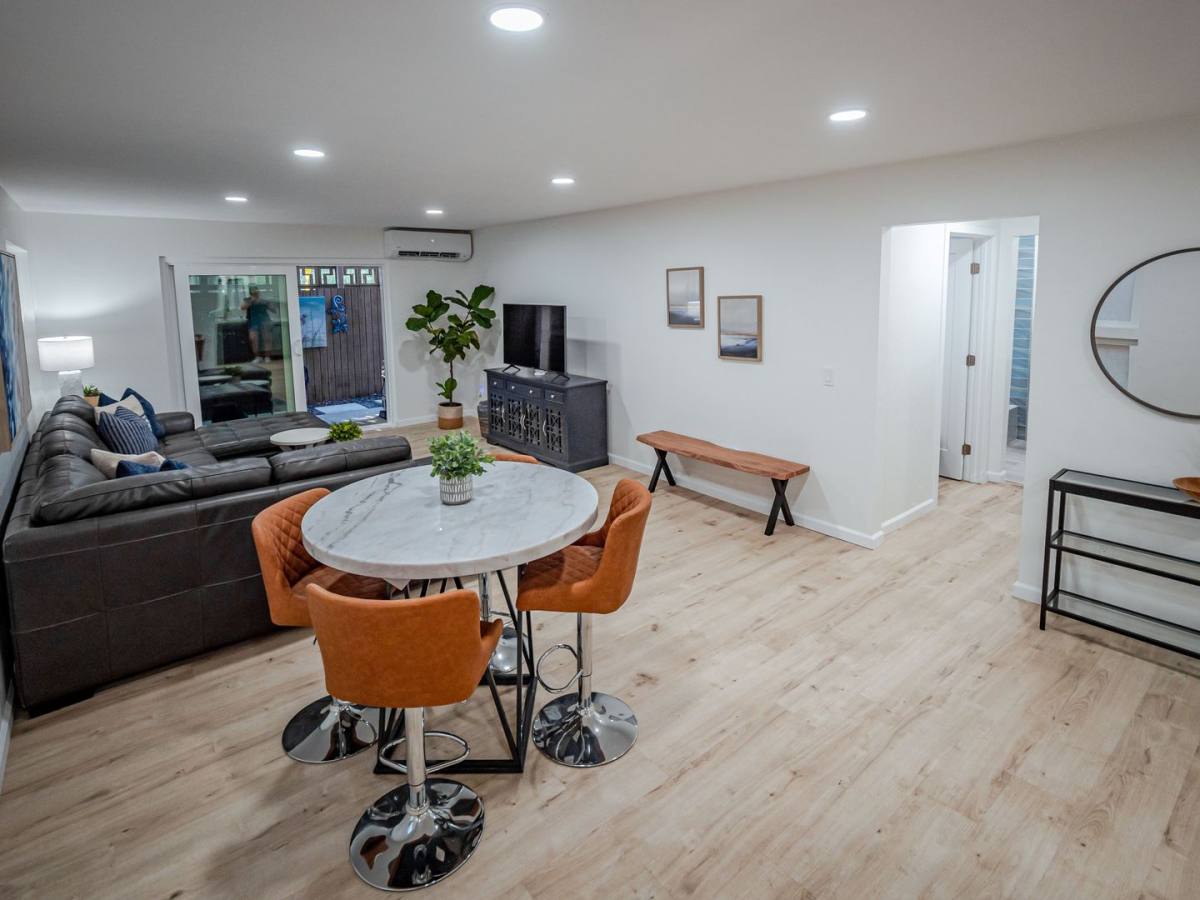 House for rent at 2600 Torrey Pines Rd, La Jolla, CA 92037
