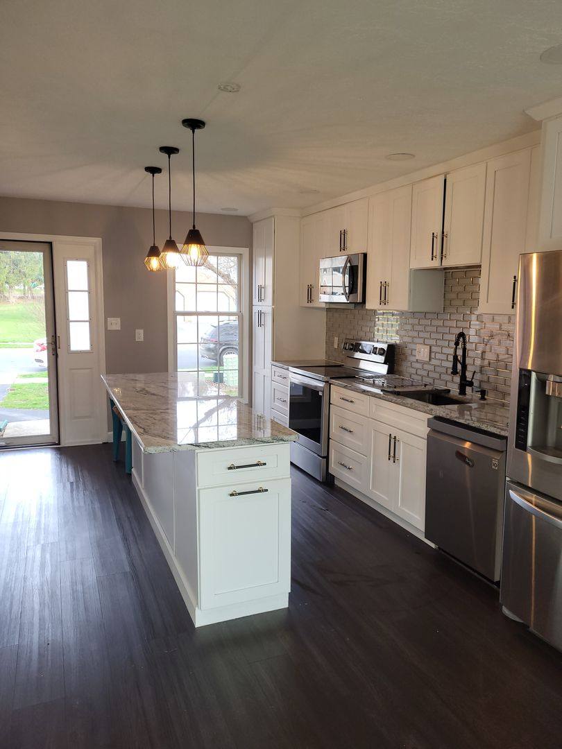 House for rent at 446 Crosswinds Dr, Lititz, PA 17543