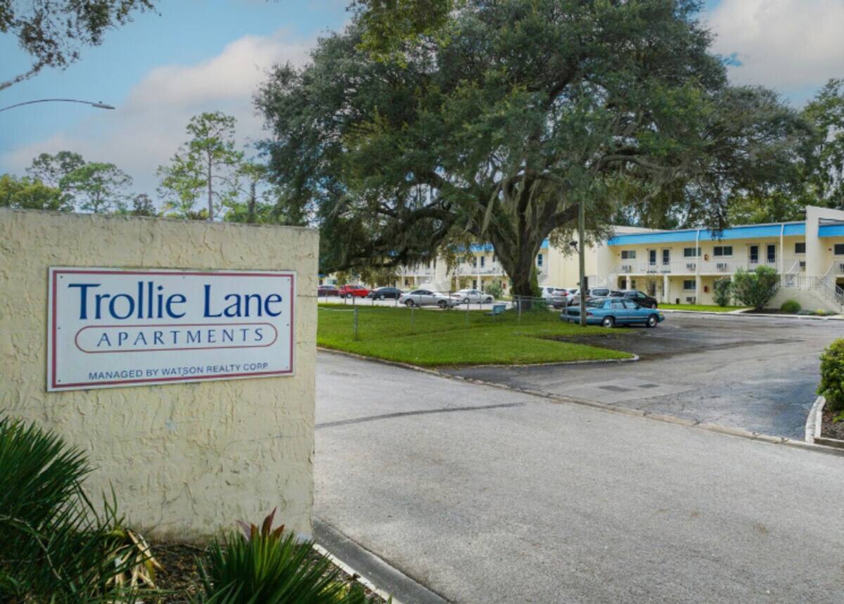 Townhouse for rent at 2600 Trollie Lane, Jacksonville, FL 32211