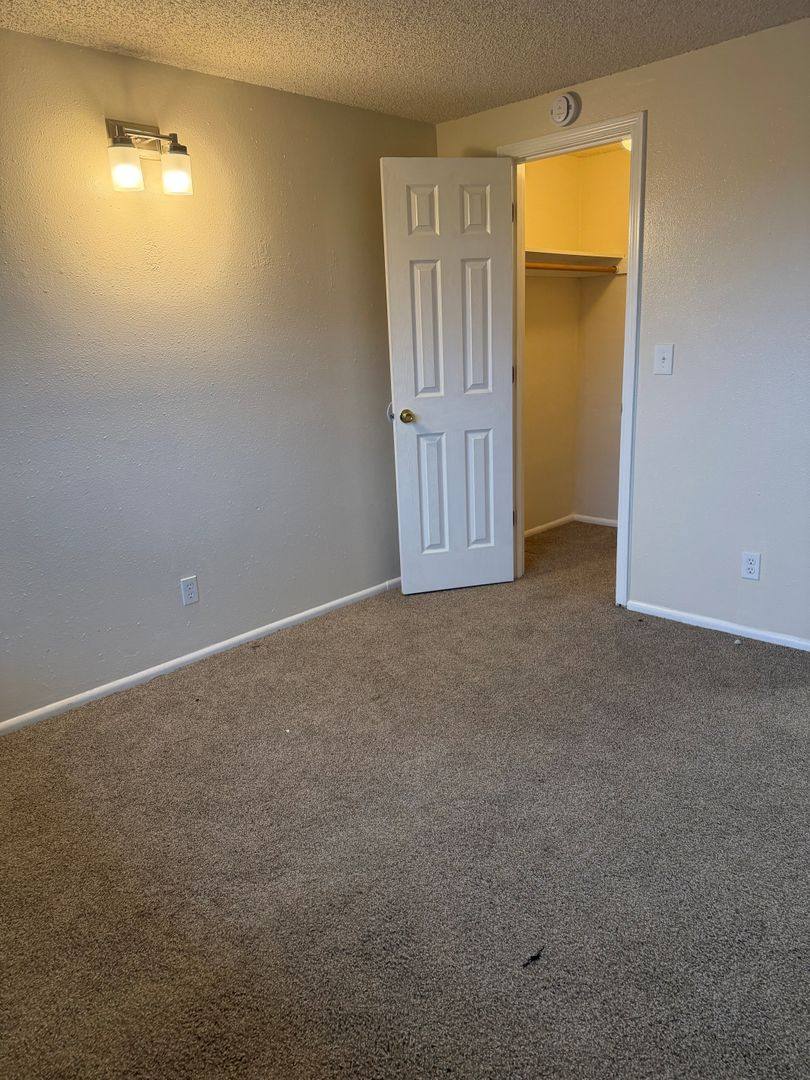 Apartment for rent at 2799 Wallace Rd NW, Salem, OR 97304