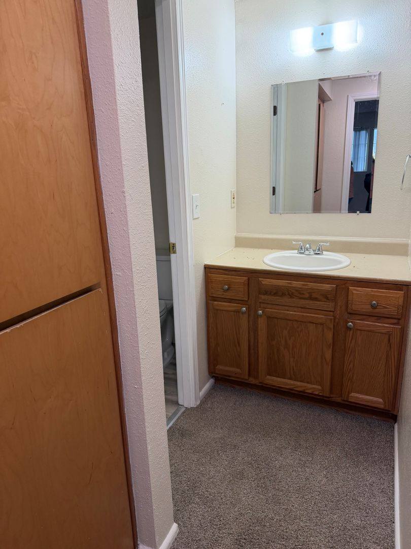 Apartment for rent at 2799 Wallace Rd NW, Salem, OR 97304