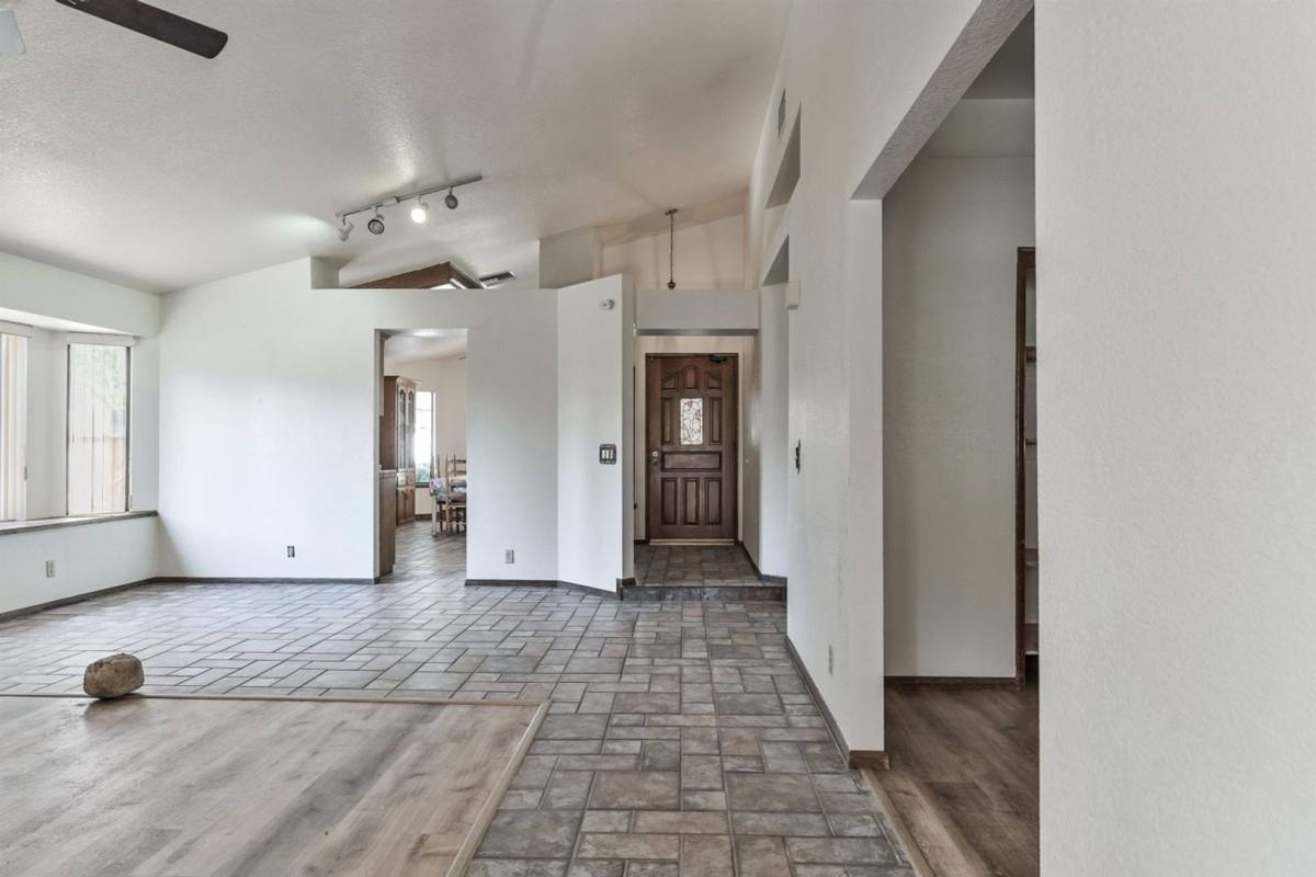 House for rent at 1215 Beasly St, Ridgecrest, CA 93555