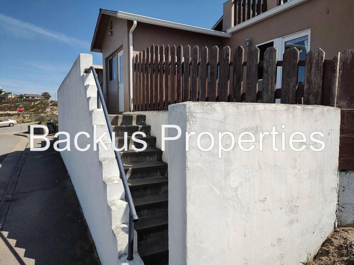 House for rent at 1580 Wanda Ave, Seaside, CA 93955