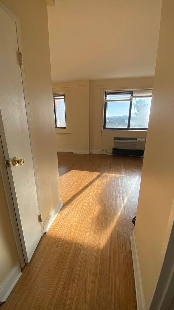 Apartment for rent at 2311 N Front St, Harrisburg, PA 17110