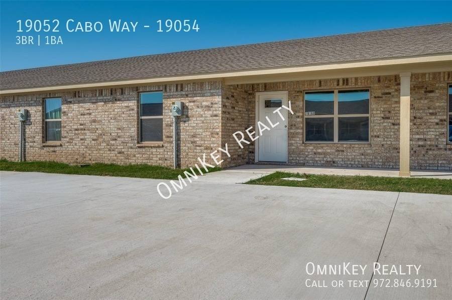 Apartment for rent at 19052 Cabo Way #19054, Thackerville, OK 73459