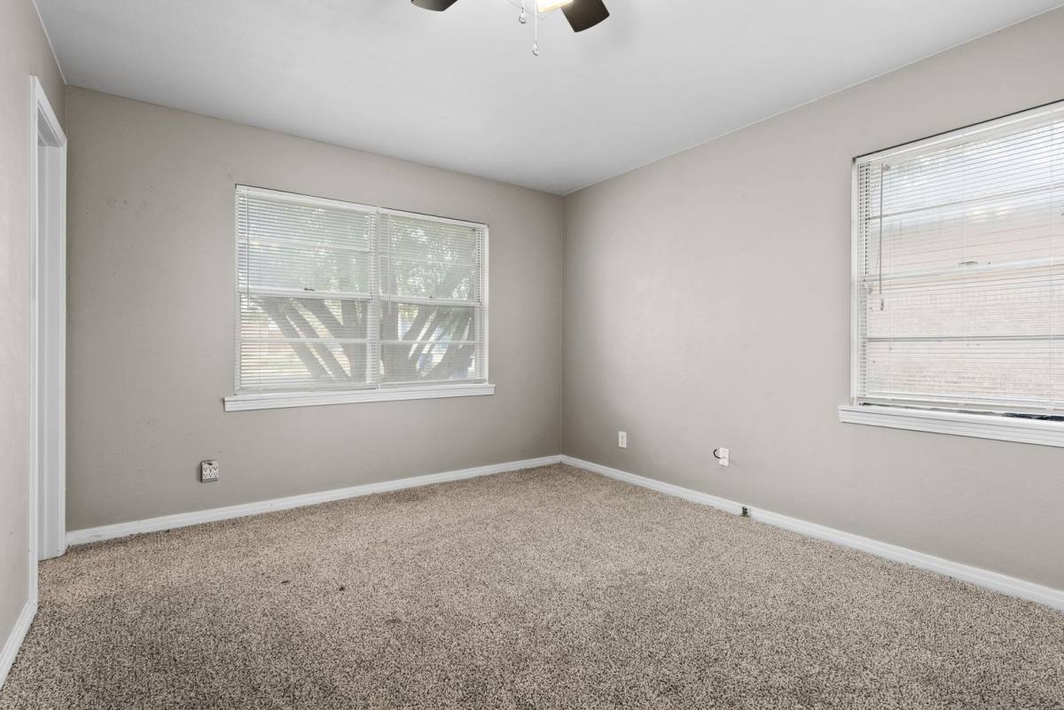 House for rent at 110 N Dr, Copperas Cove, TX 76522
