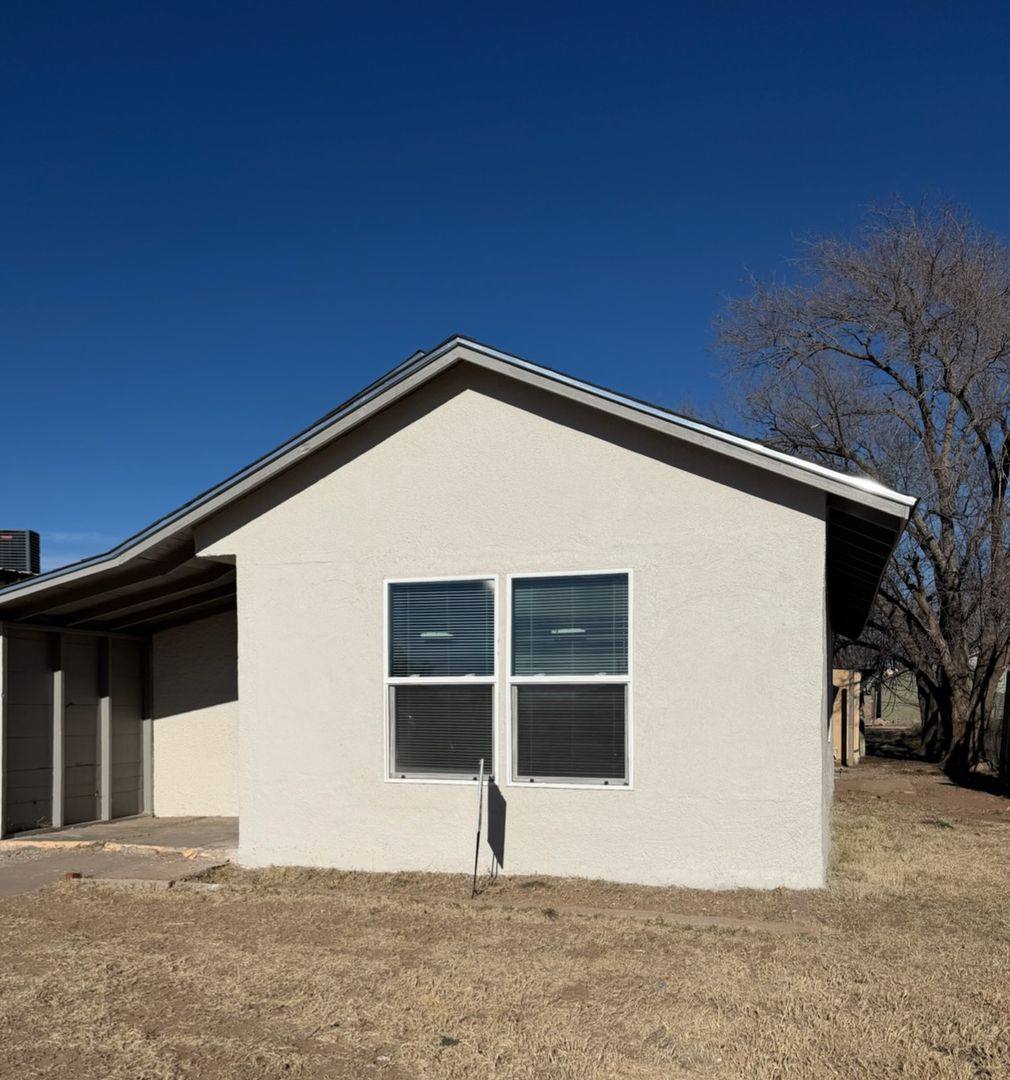 House for rent at 805 S Ave, Portales, NM 88130