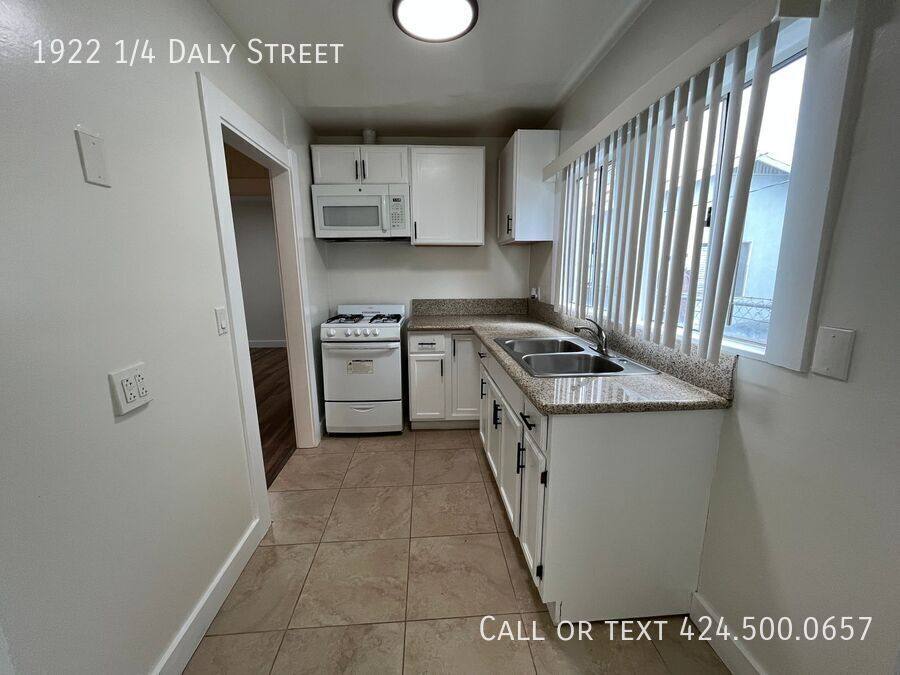 Apartment for rent at 1922 1 4 Daly St, Los Angeles, CA 90031