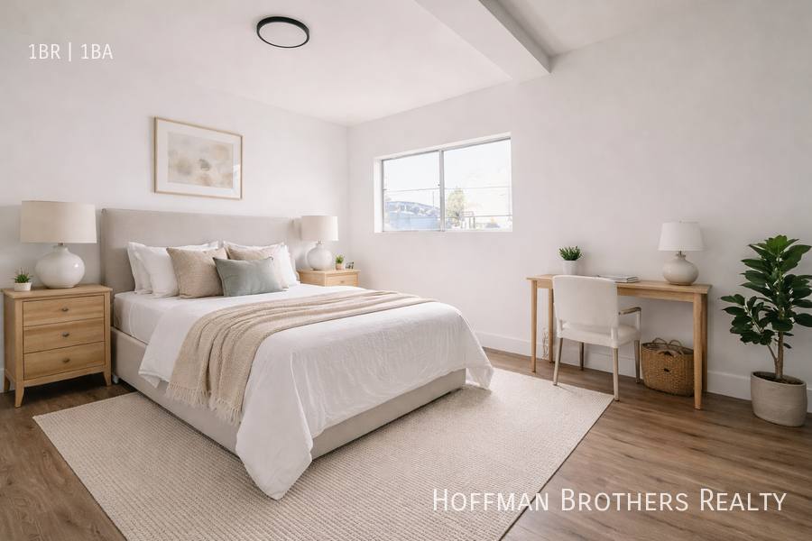 Apartment for rent at 1819 S Oxford Ave #20, Los Angeles, CA 90006