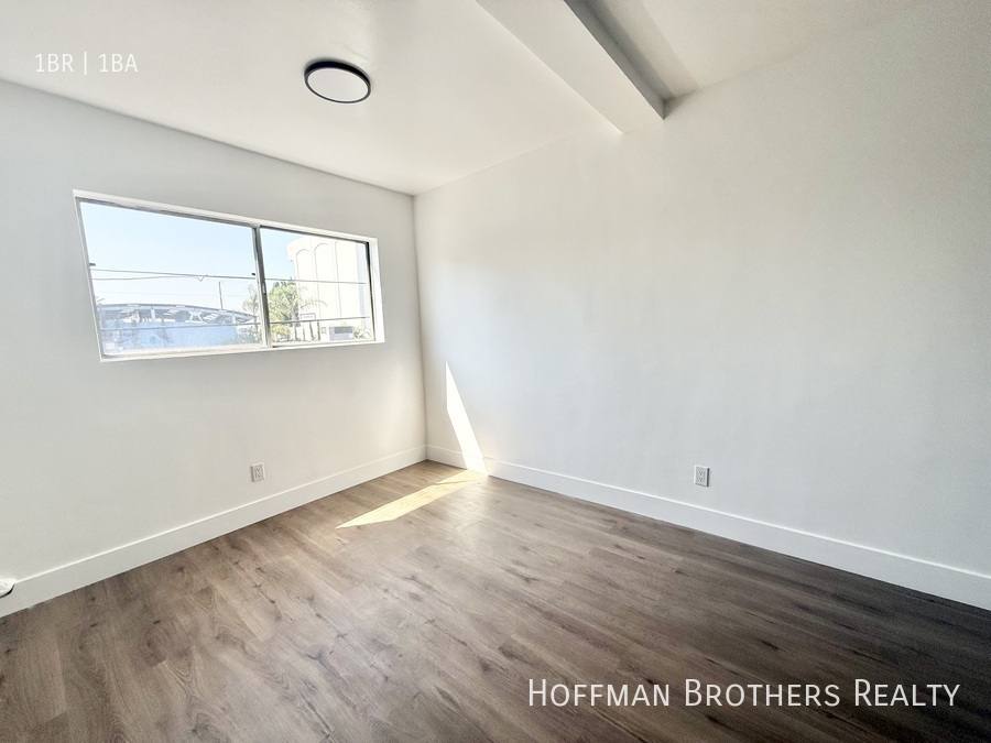 Apartment for rent at 1819 S Oxford Ave #20, Los Angeles, CA 90006