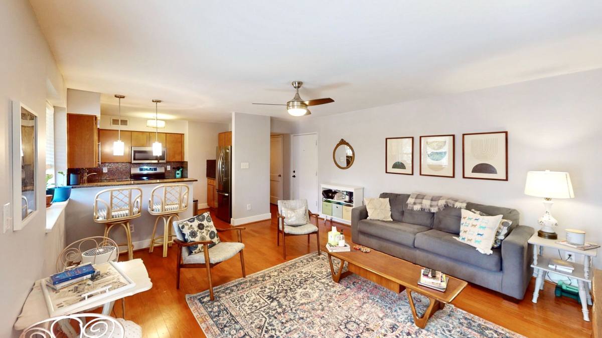 Apartment for rent at 227 N Dotger Ave, Charlotte, NC 28207