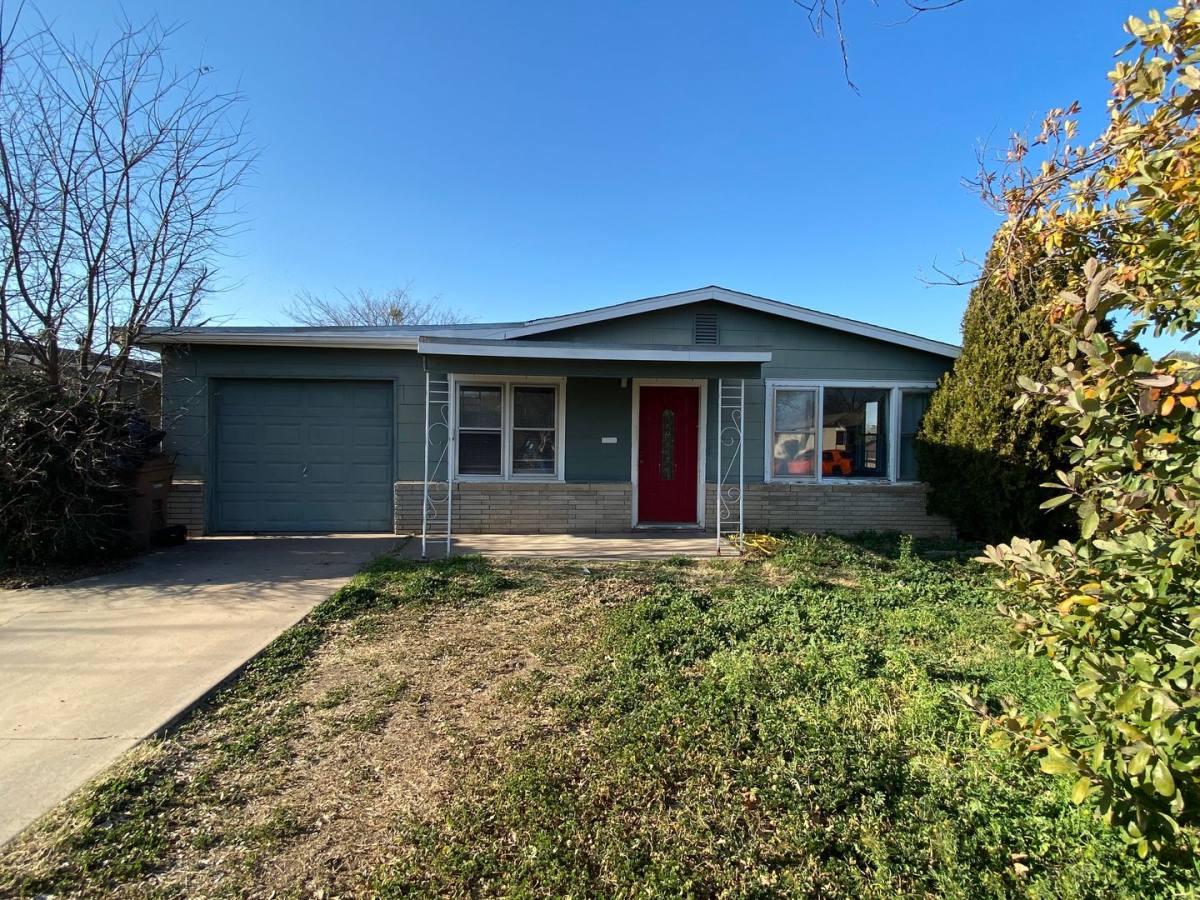 House for rent at 1902 Webster, San Angelo, TX 76901