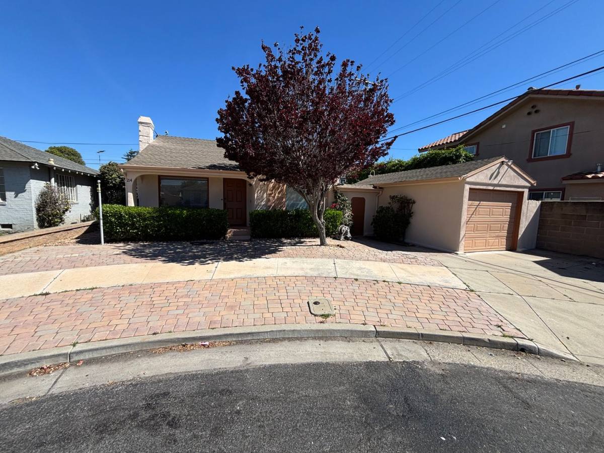 House for rent at 214 S Bonita St, Santa Maria, CA 93454