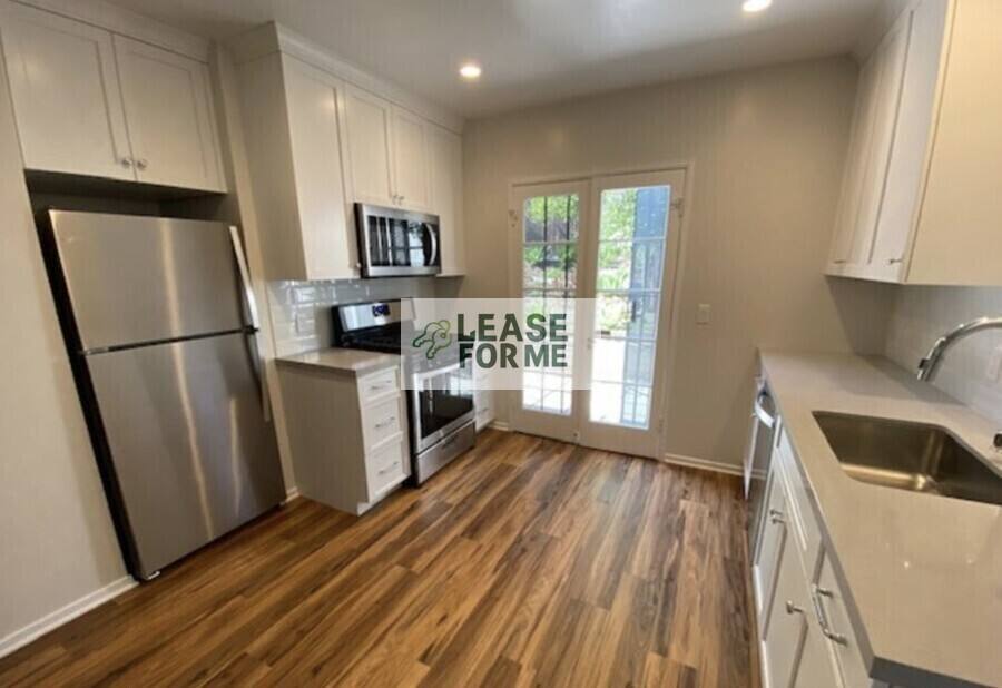 Apartment for rent at 1229 1 2 Smitwhood Dr, Los Angeles, CA 90035