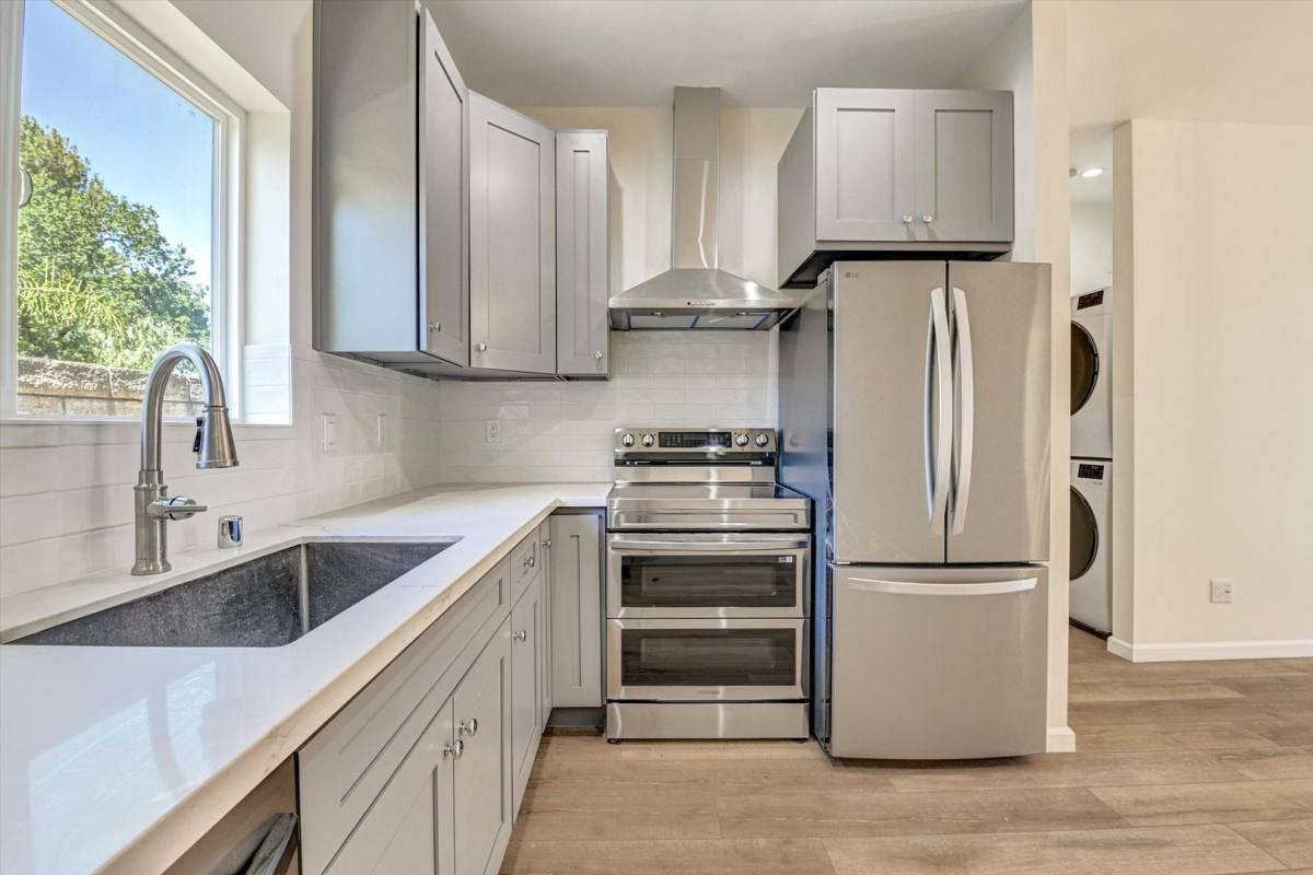 House for rent at 4956A Vejar Dr, Agoura Hills, CA 91301