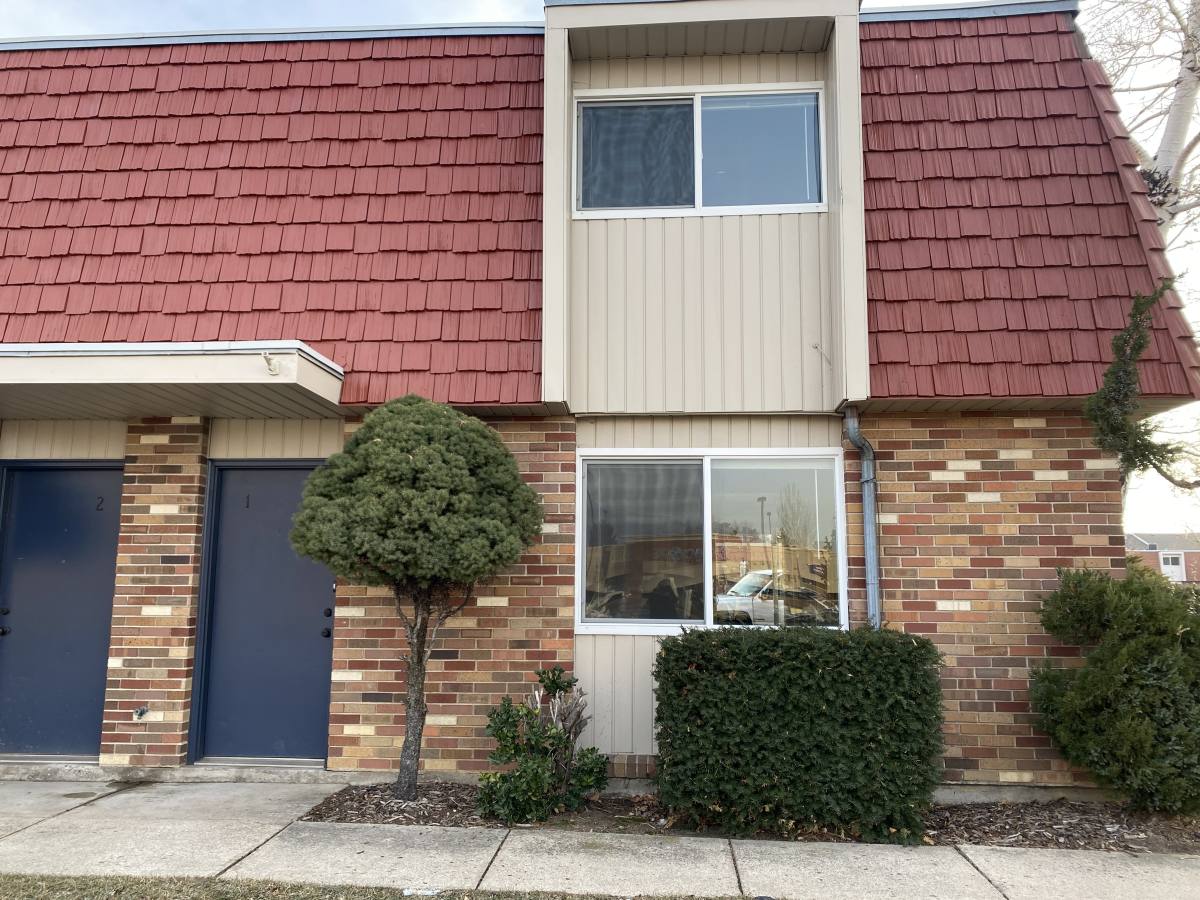 Townhouse for rent at 359 N 100 W #1, Centerville, UT 84014