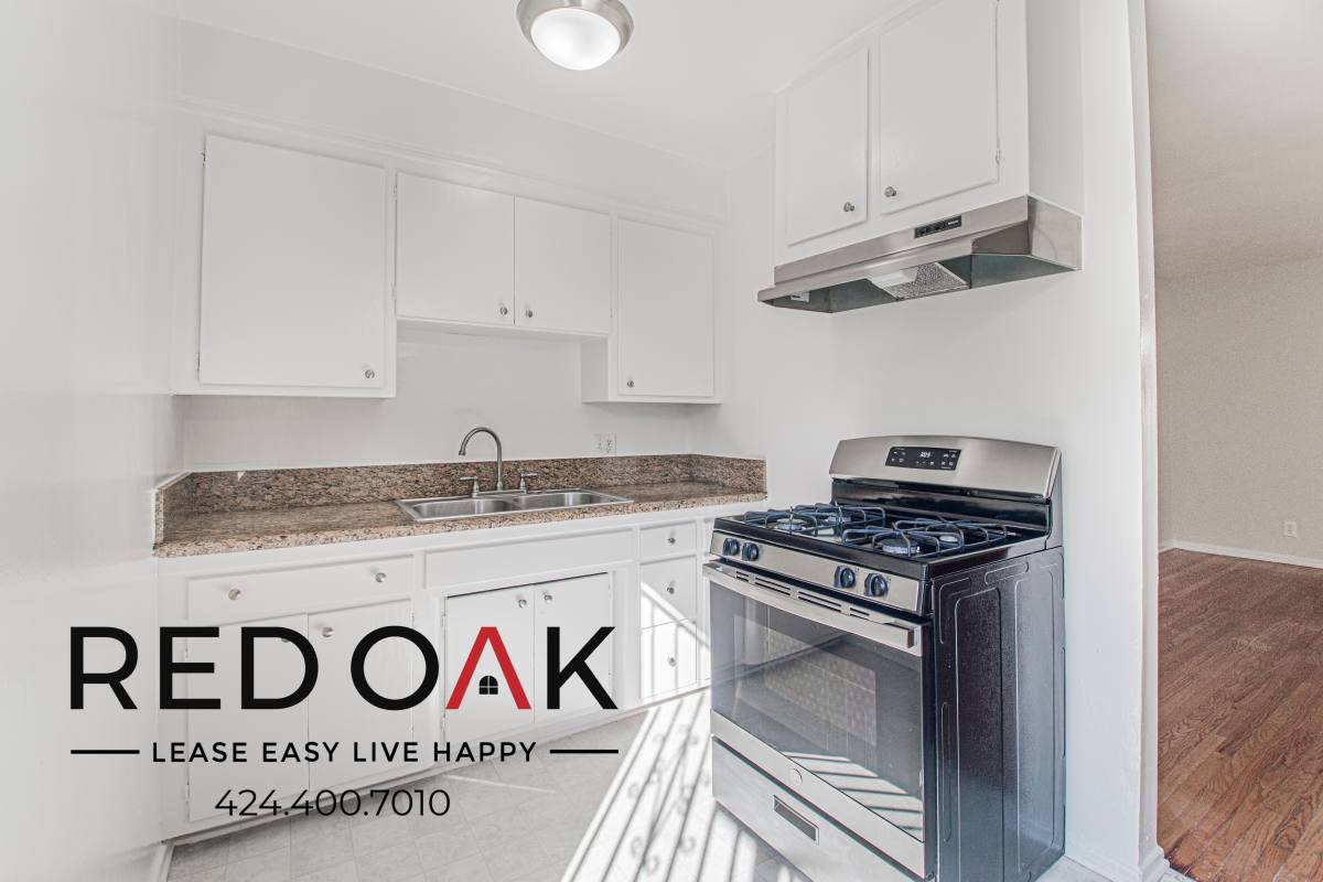 Condo for rent at 6655 Franklin Ave #11, Los Angeles, CA 90028