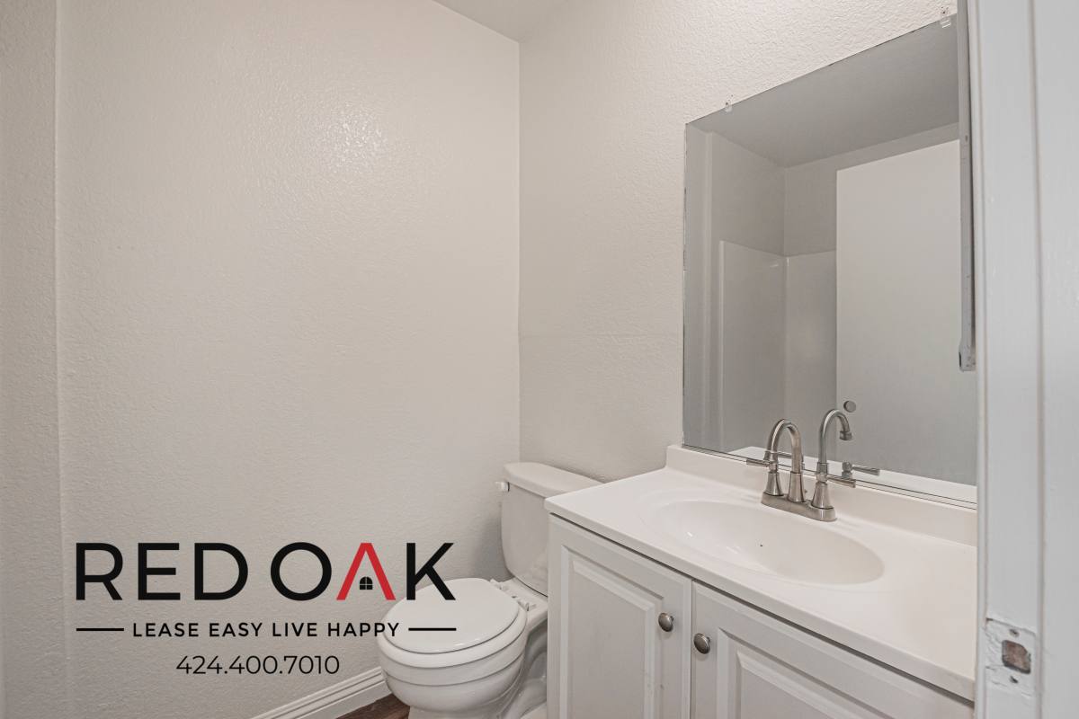 Condo for rent at 10346 Commerce Ave #9, Tujunga, CA 91042