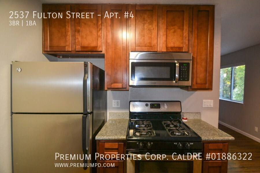 Apartment for rent at 2537 Fulton St, Berkeley, CA 94704