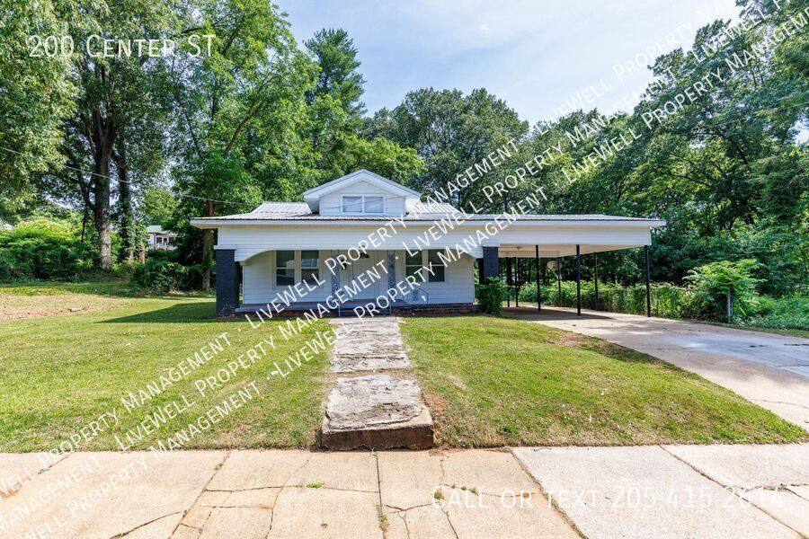 House for rent at 200 Center St, Bessemer, AL 35020