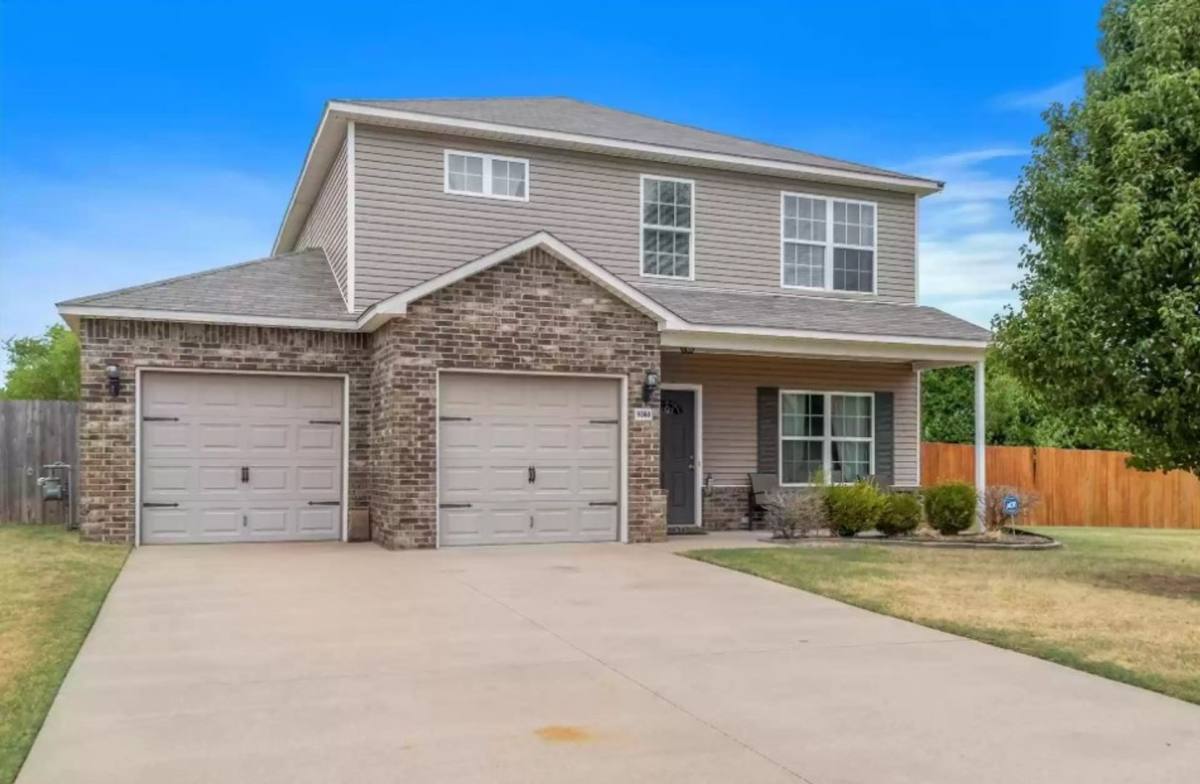 House for rent at 9360 S 256th E Ave, Broken Arrow, OK 74014