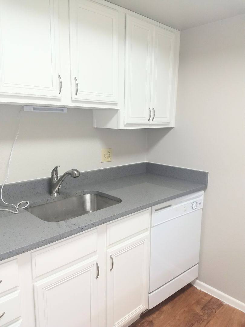 Condo for rent at 1402 E Guadalupe Rd, Tempe, AZ 85283