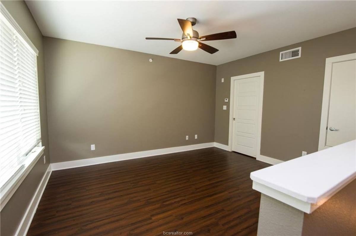 Apartment for rent at 403 College Main, College Station, TX 77840