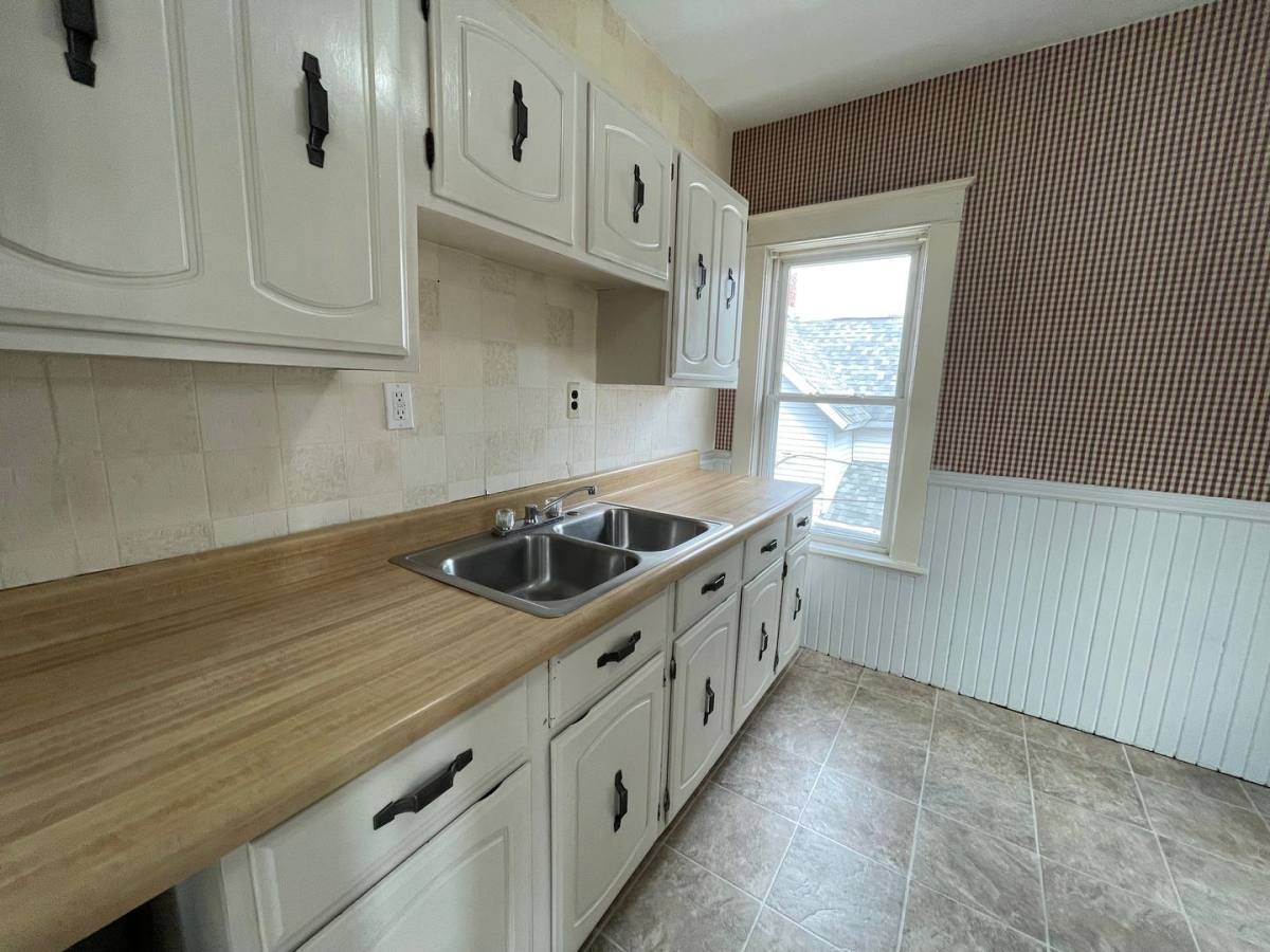 Apartment for rent at 701-703 Prospect Ave, Wausau, WI 54403