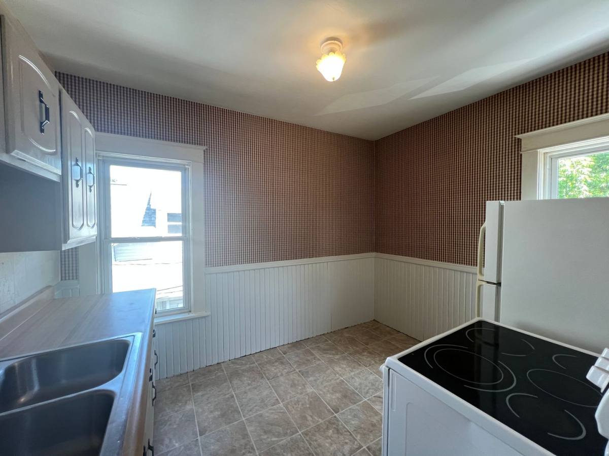 Apartment for rent at 701-703 Prospect Ave, Wausau, WI 54403