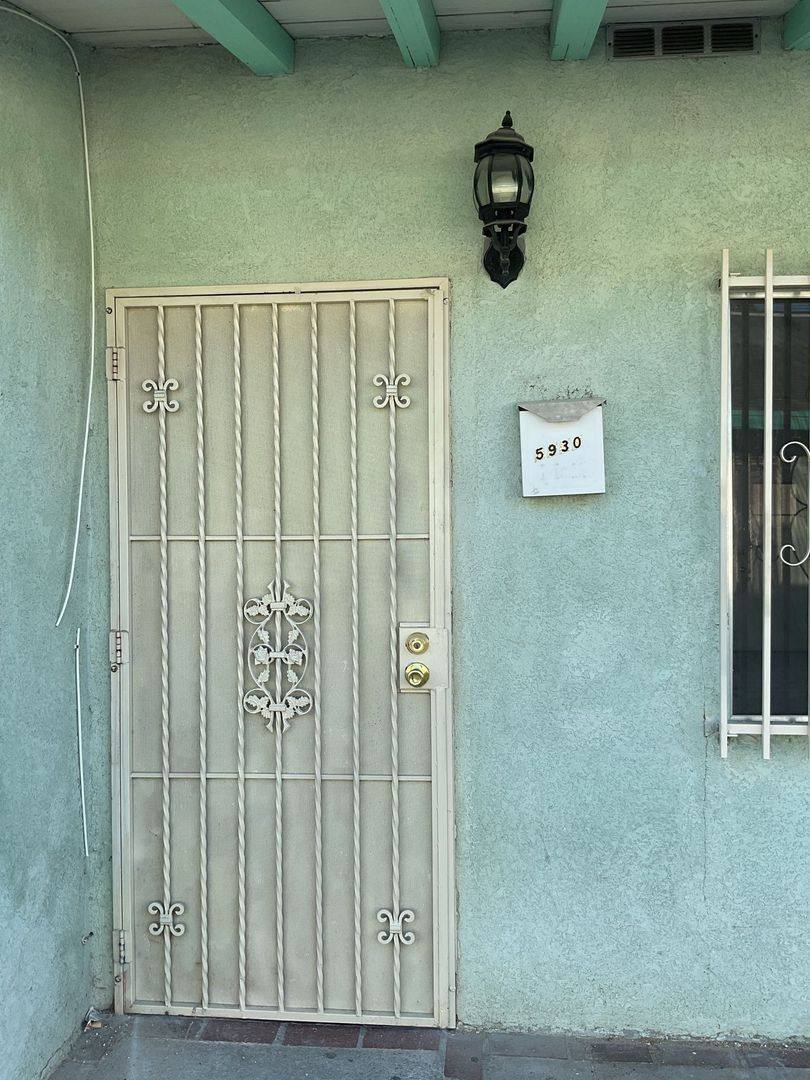 Apartment for rent at 5928 Gotham St, Bell Gardens, CA 90201