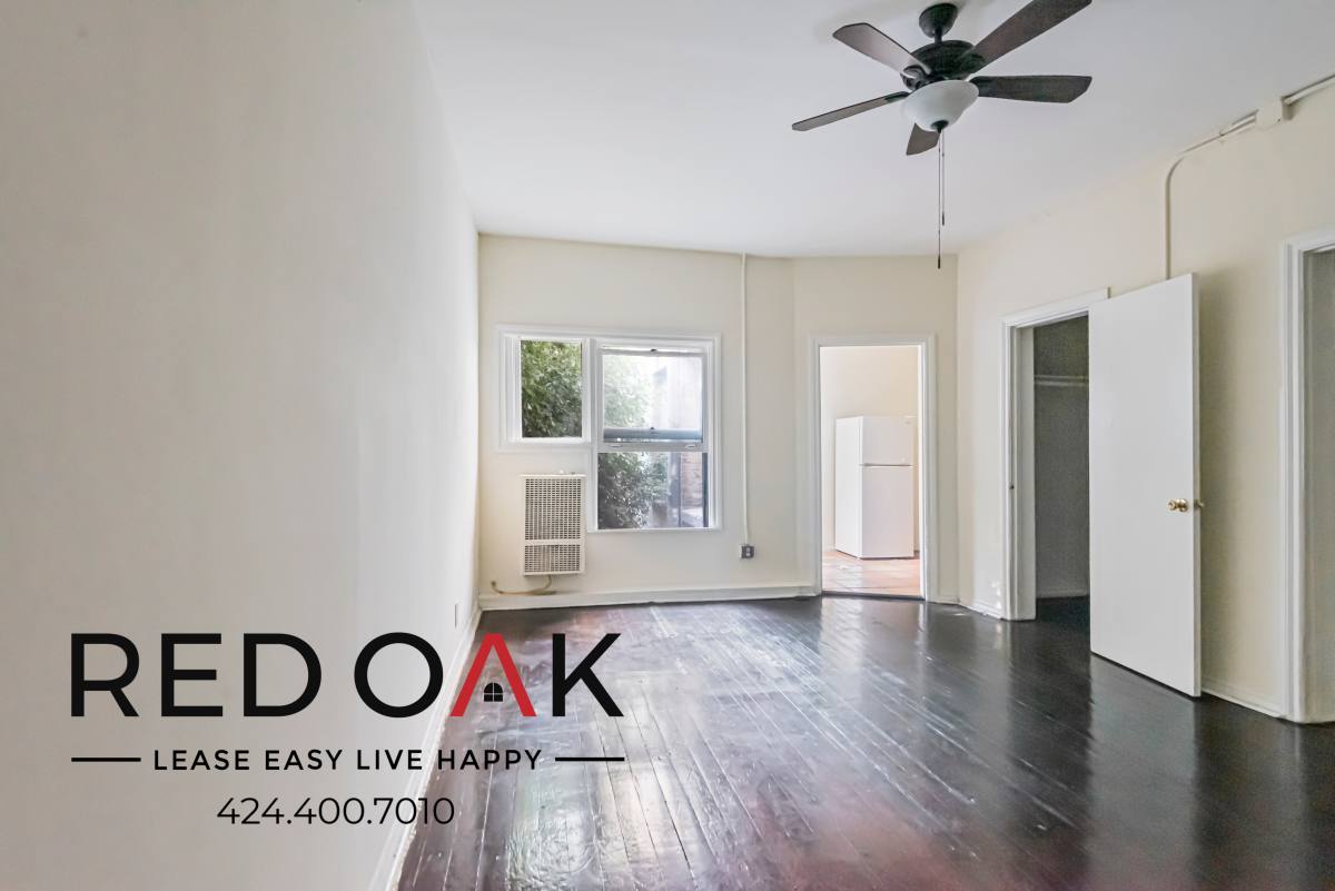 Condo for rent at 835 S Oxford Ave #202, Los Angeles, CA 90005