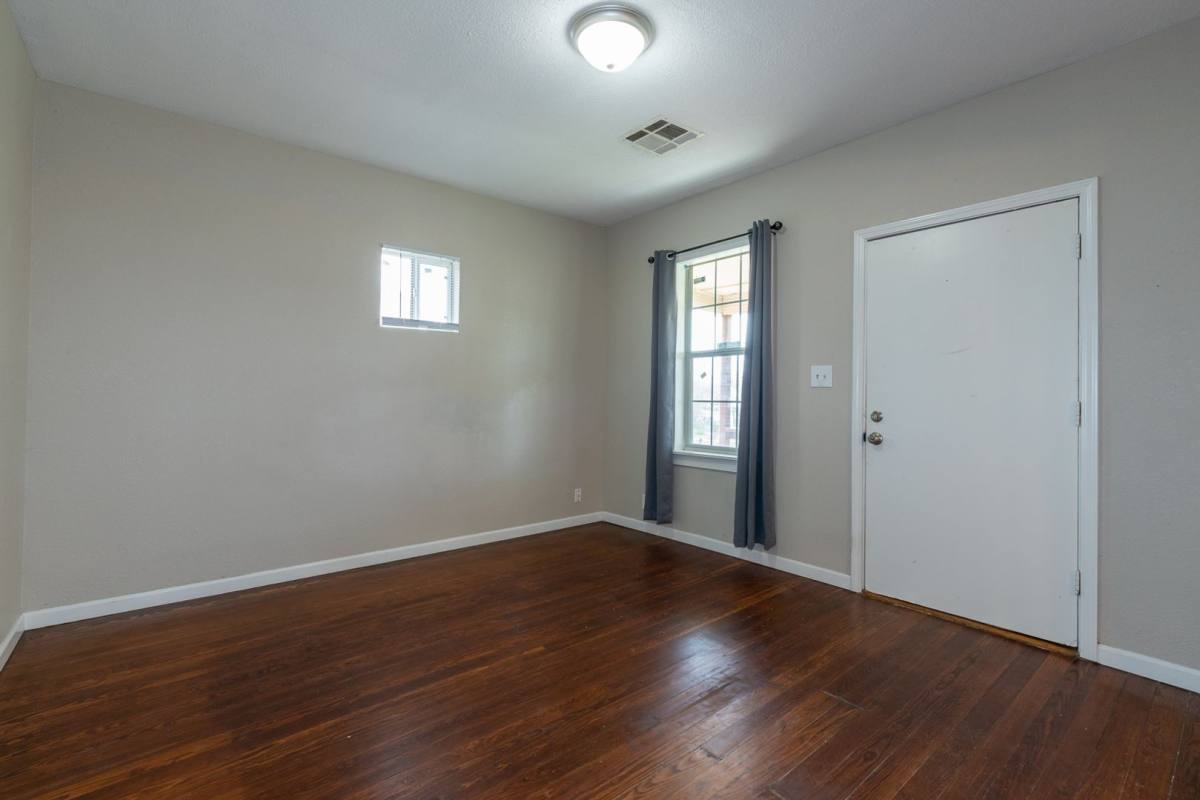 House for rent at 1607 N Lewis Place, Tulsa, OK 74110