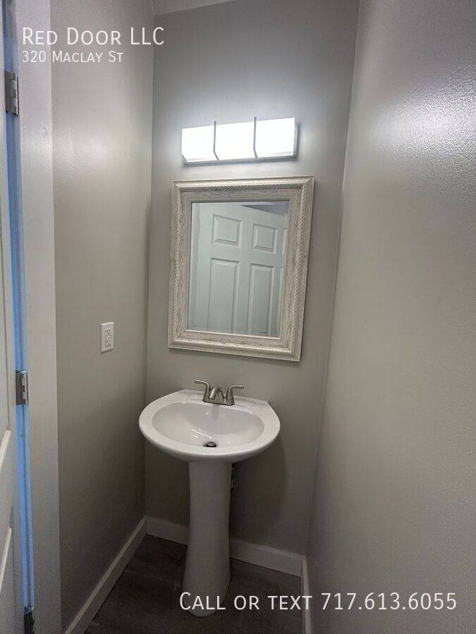 House for rent at 320 Maclay St, Harrisburg, PA 17110