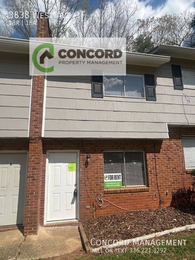 Apartment for rent at 3838 W Ave #F, Greensboro, NC 27407
