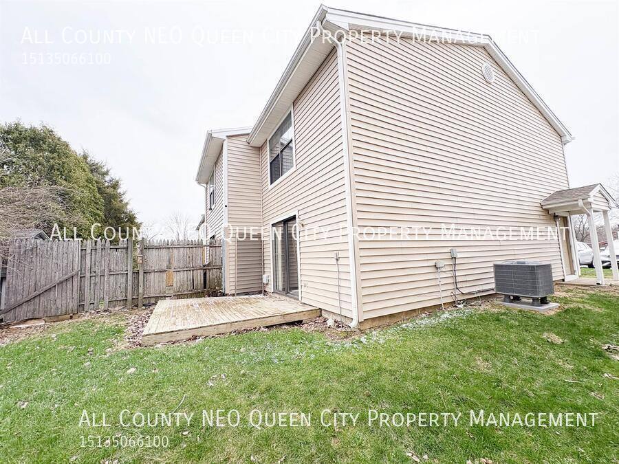 Townhouse for rent at 2745 Brookshire Lane, Miamisburg, OH 45342