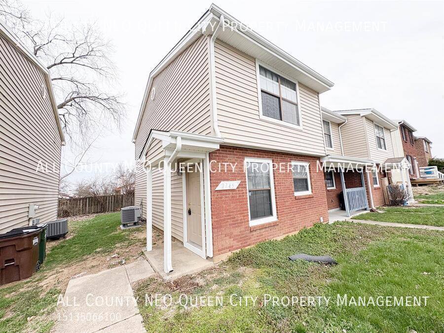 Townhouse for rent at 2745 Brookshire Lane, Miamisburg, OH 45342