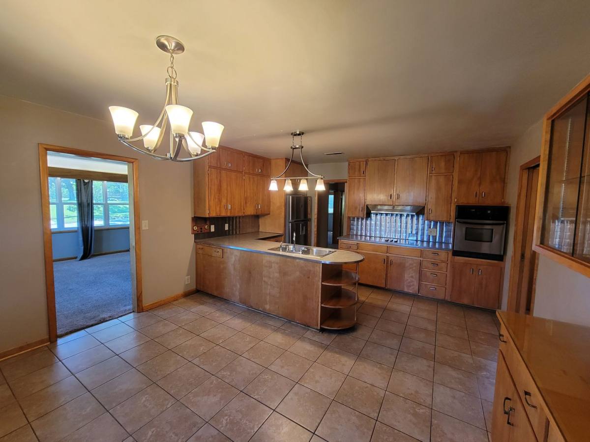 Apartment for rent at 1103 College St, Cedar Falls, IA 50613