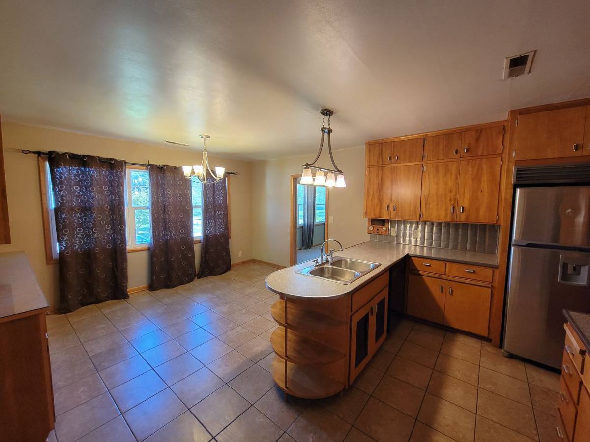 Apartment for rent at 1103 College St, Cedar Falls, IA 50613