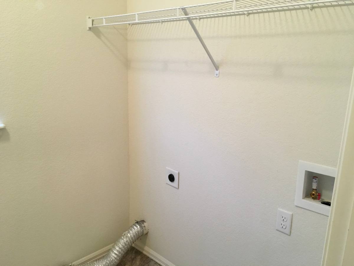 House for rent at 831 Lakebrook Court, Windsor, CO 80550