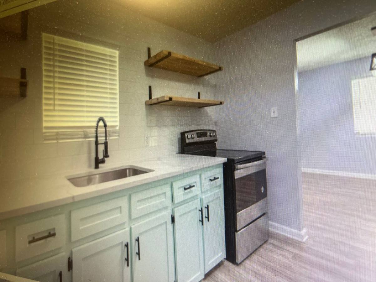 House for rent at 3225 Evergreen Dr, Granbury, TX 76048