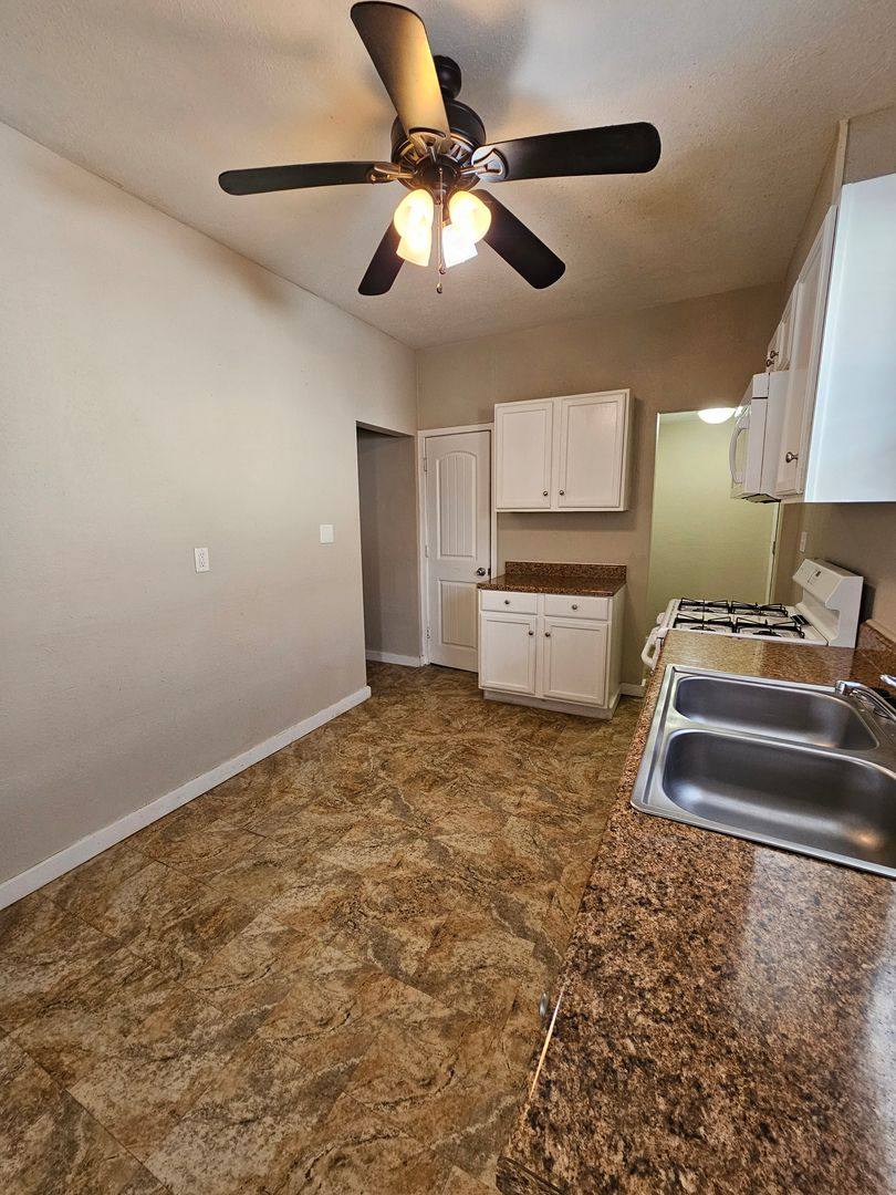 Apartment for rent at 208-210 13th Ave, Moline, IL 61265